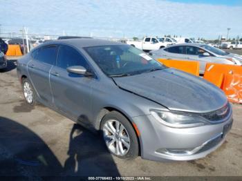  Salvage Chrysler 200