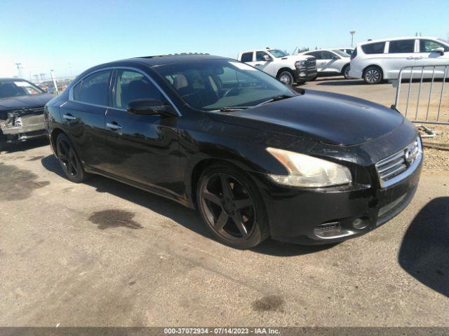  Salvage Nissan Maxima