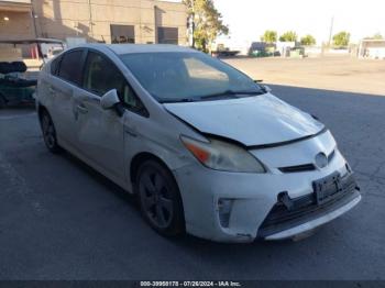  Salvage Toyota Prius