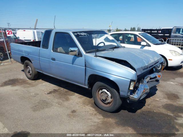  Salvage Nissan D21