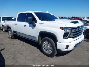  Salvage Chevrolet Silverado 2500