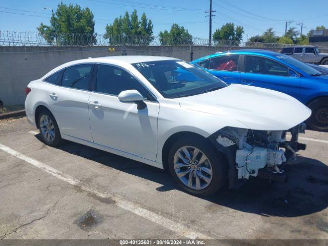  Salvage Toyota Avalon