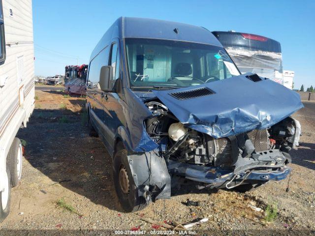  Salvage Mercedes-Benz Sprinter