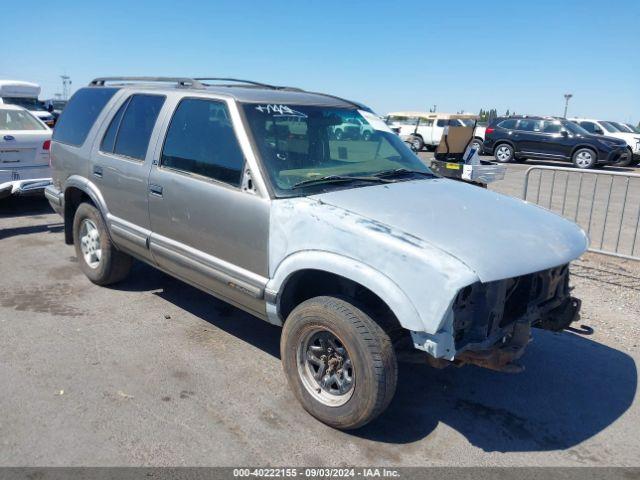  Salvage Chevrolet Blazer