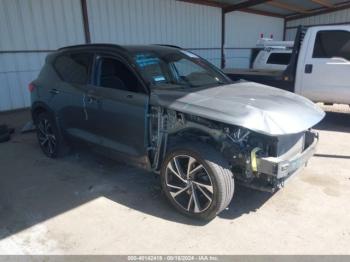  Salvage Volvo XC40