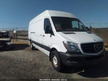  Salvage Mercedes-Benz Sprinter 2500