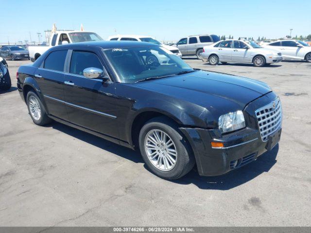  Salvage Chrysler 300