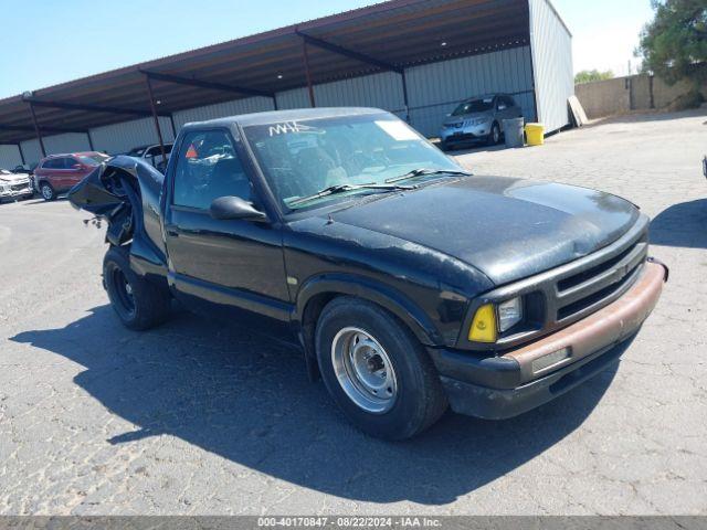  Salvage Chevrolet S-10