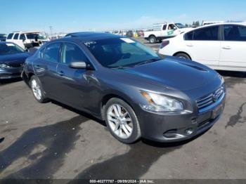  Salvage Nissan Maxima