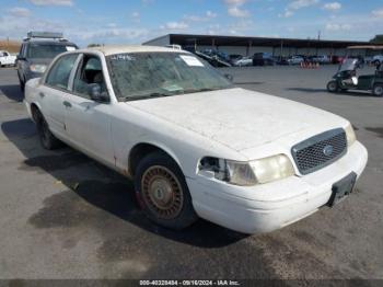  Salvage Ford Crown Victoria