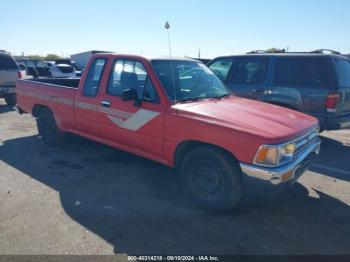  Salvage Toyota Pickup