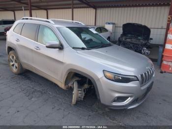  Salvage Jeep Cherokee