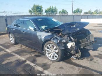  Salvage Chrysler 300