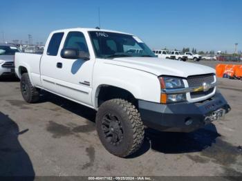  Salvage Chevrolet Silverado 2500