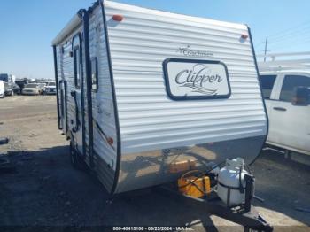  Salvage Coachmen Clipper M-16b