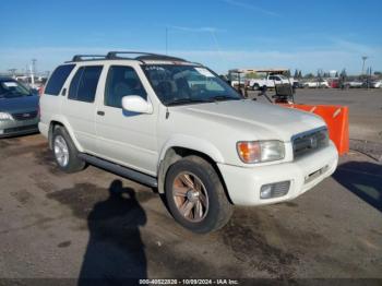  Salvage Nissan Pathfinder