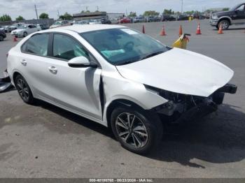  Salvage Kia Forte