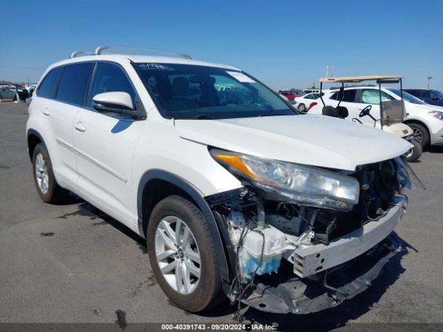  Salvage Toyota Highlander