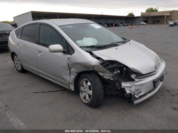  Salvage Toyota Prius