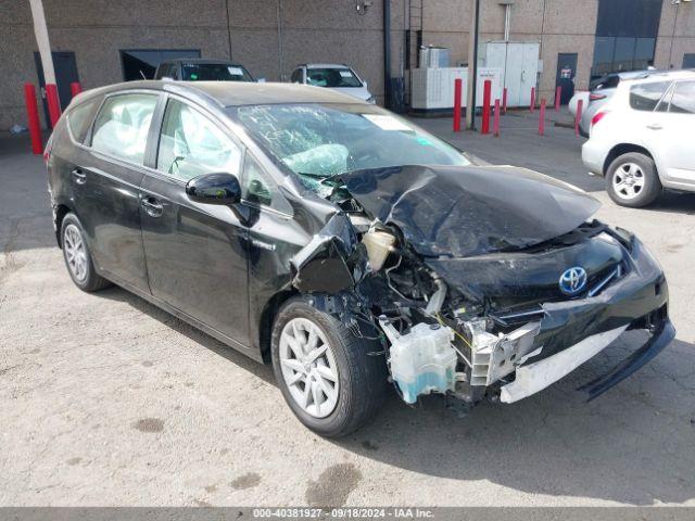  Salvage Toyota Prius v