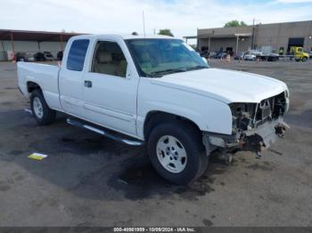  Salvage Chevrolet Silverado 1500