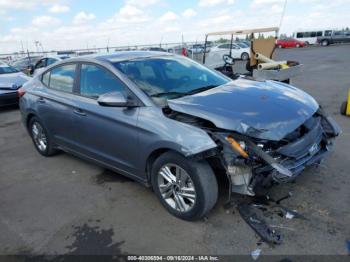  Salvage Hyundai ELANTRA