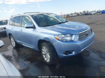  Salvage Toyota Highlander