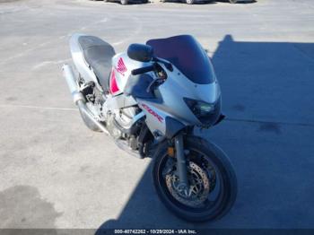  Salvage Honda Cbr600