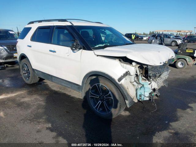  Salvage Ford Explorer