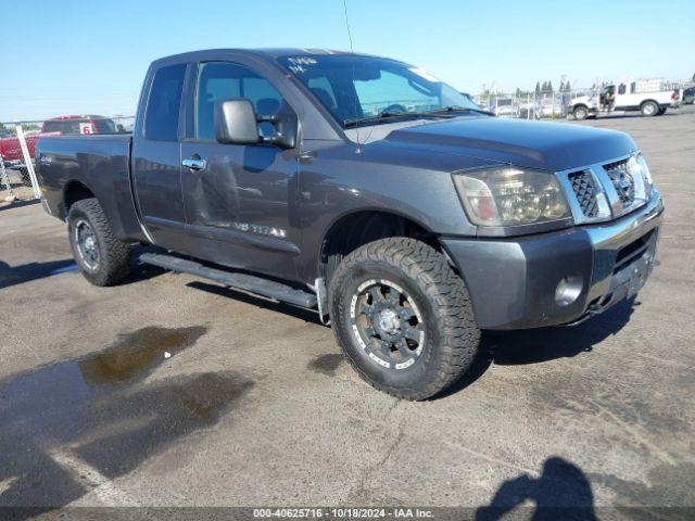  Salvage Nissan Titan