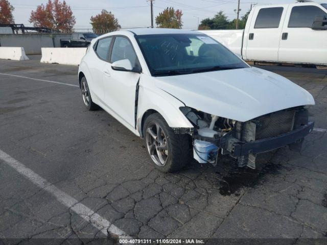  Salvage Hyundai VELOSTER