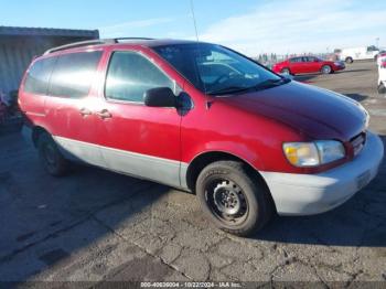  Salvage Toyota Sienna