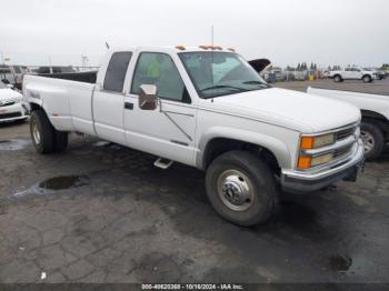  Salvage Chevrolet C3500