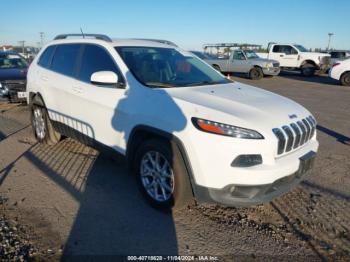  Salvage Jeep Cherokee