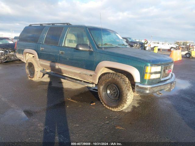  Salvage GMC Suburban