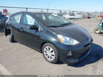  Salvage Toyota Prius c