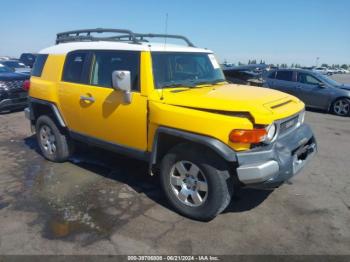  Salvage Toyota FJ Cruiser