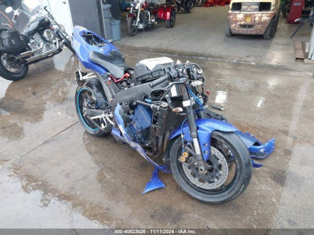  Salvage Yamaha Yzfr1