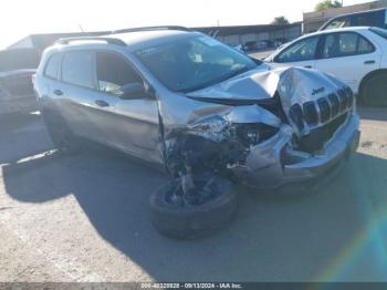  Salvage Jeep Cherokee