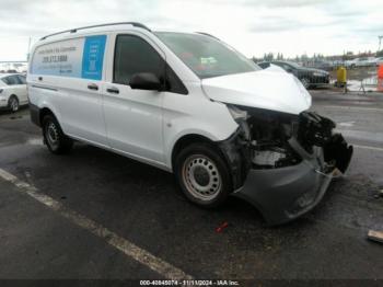  Salvage Mercedes-Benz Metris