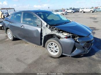  Salvage Toyota Prius