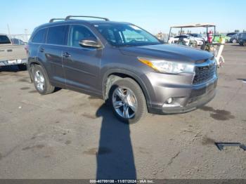  Salvage Toyota Highlander