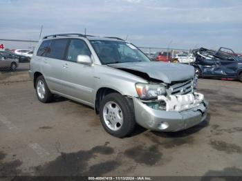  Salvage Toyota Highlander