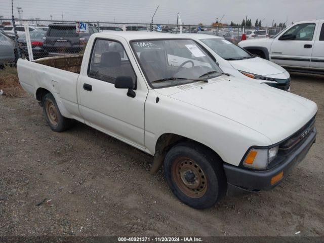  Salvage Toyota Pickup