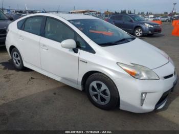  Salvage Toyota Prius