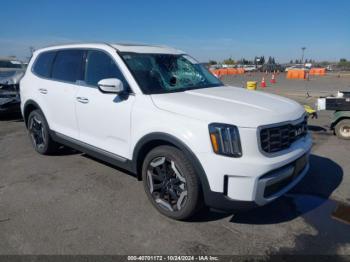  Salvage Kia Telluride