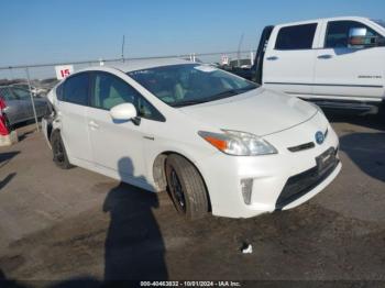  Salvage Toyota Prius