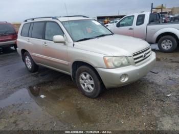  Salvage Toyota Highlander