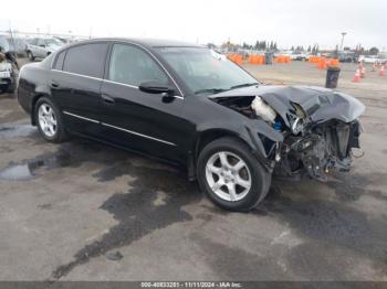  Salvage Nissan Altima