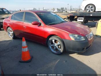  Salvage Nissan Altima